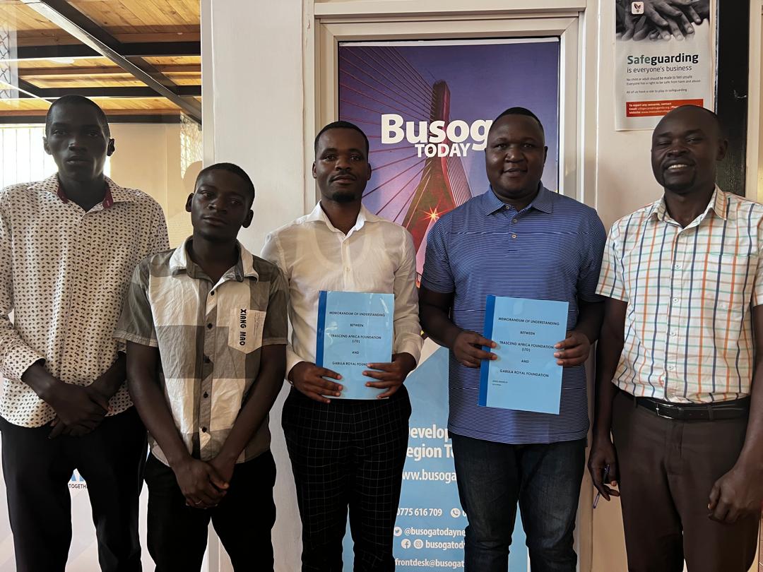 I have on behalf of @TranscendAfric signed an MOU with @GabulaRoyal aimed at jointly implementing the Busoga Masaza Skilling program 2024.
I thank Mr @IsaacImaka for welcoming us and supporting Empowerment programs in Busoga region.
@KingNadiopeIV