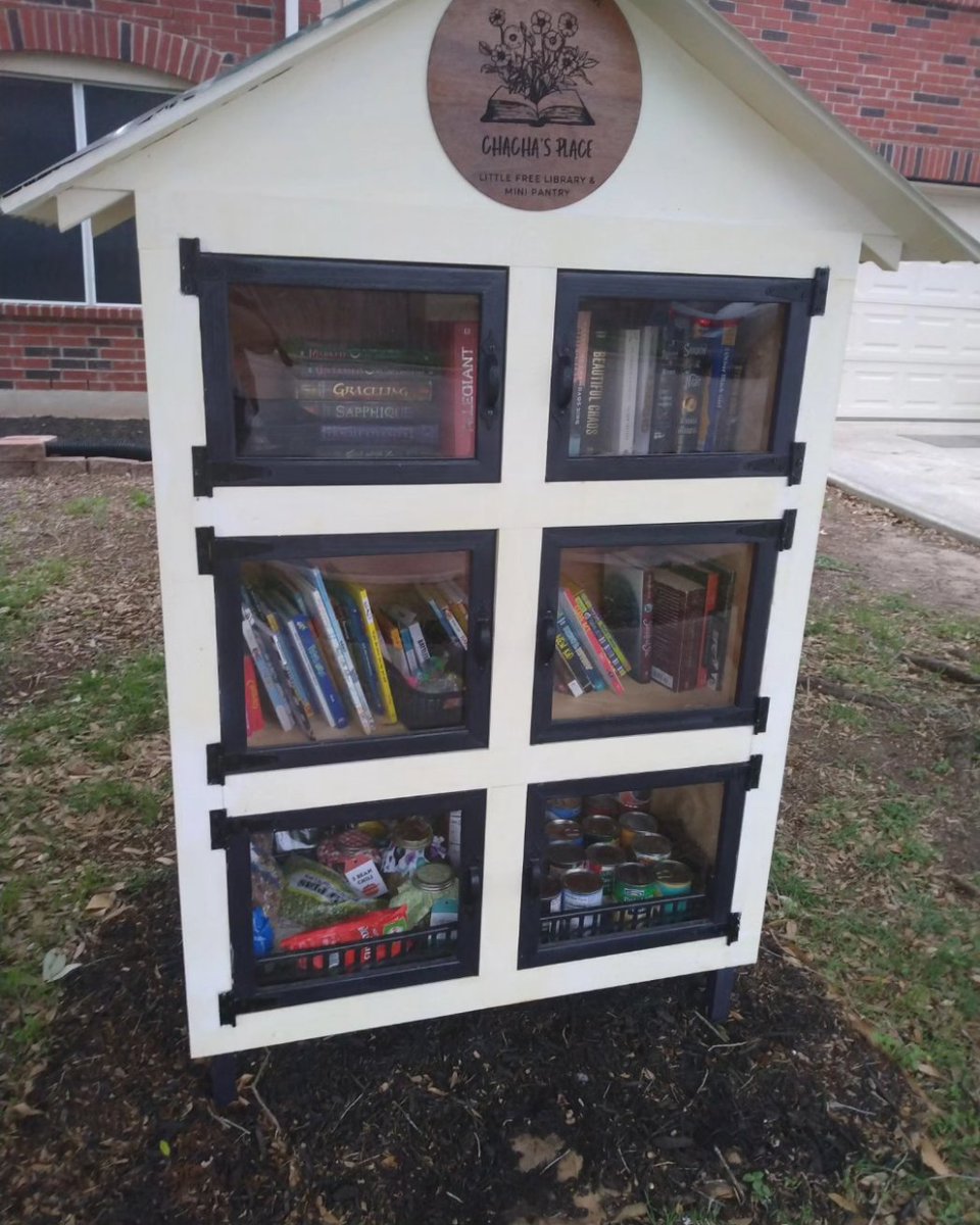 Just added some soup jars to chachas place little free pantry and library. Go check it out, and thank you for helping the community 😊

#littlefreelibrary #littlefreepantry #jargifts #soupinajar #krockyoriginal #recyclejars #newbraunfels #nbtx