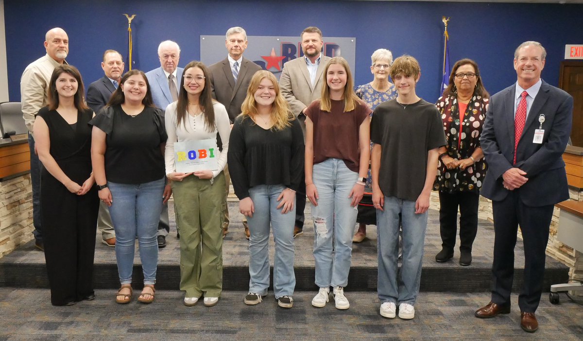 Last night the Trustees recognized several BISD outstanding student groups. The first was the Brazoswood TAFE State and National qualifying students. Congrats to all who helped them achieve this level of excellence. brazosportisd.net/.../future_edu…... #BISDpride #BISDfamily