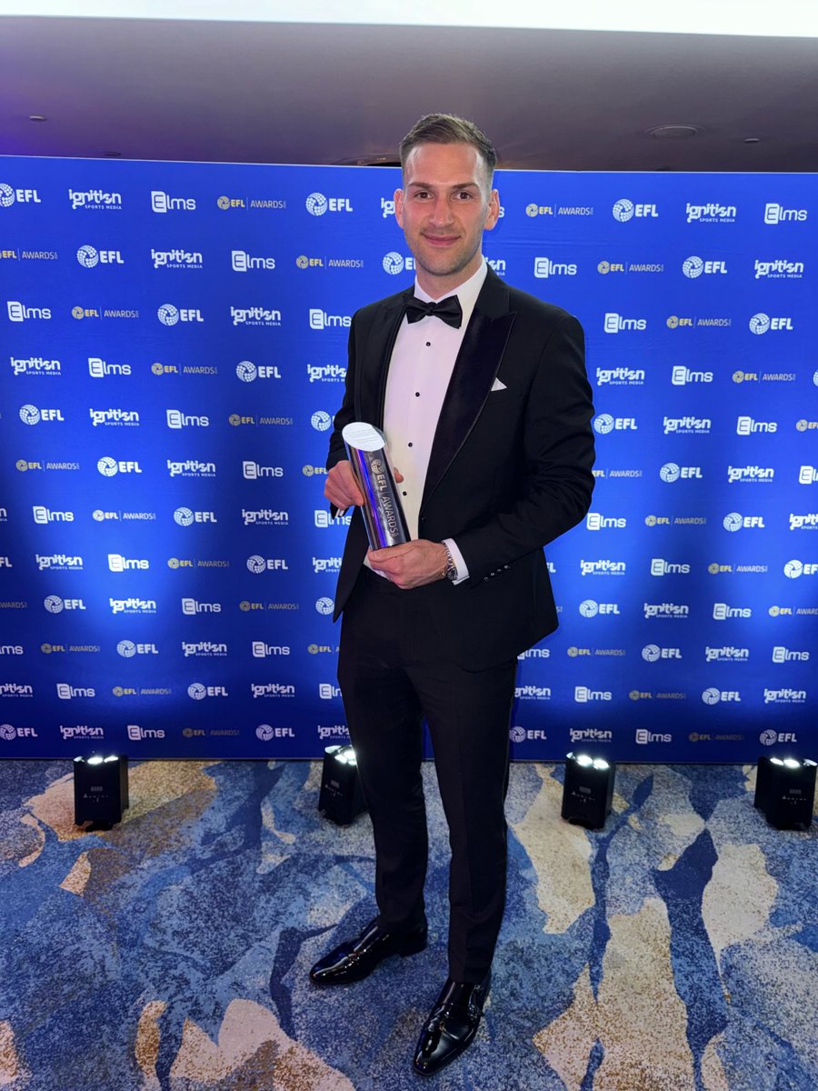 DurringtonHigh's tweet photo. Ex pupil Mickey Demetriou is a professional footballer playing for Crewe Alexandra. Mickey was recently named England Football League 2 Team of the Season 2024 at the awards ceremony held at the Grosvenor House Hotel on Park Lane in London.

#DHSAlumni https://t.co/dm9XdJop7D