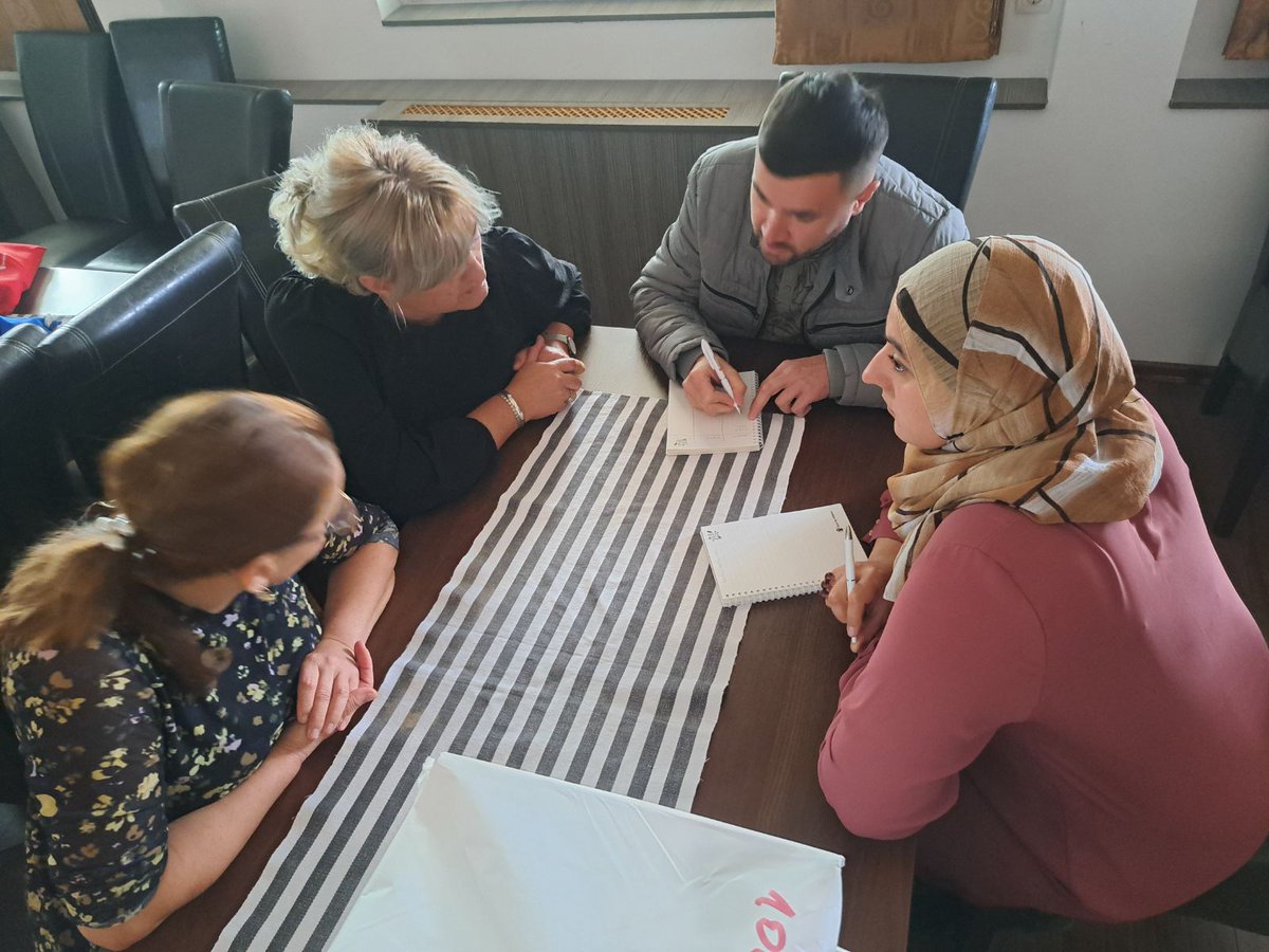 Save the Children NWB tweet media