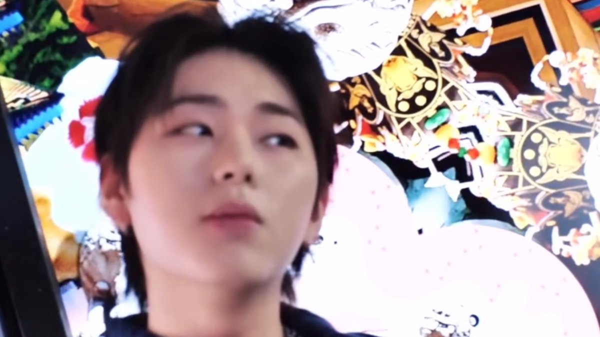 xansam_z's tweet photo. 솔직히 지코 잘생김 ㅋㅋᩚ ♡ https://t.co/0NNpoVF9uk