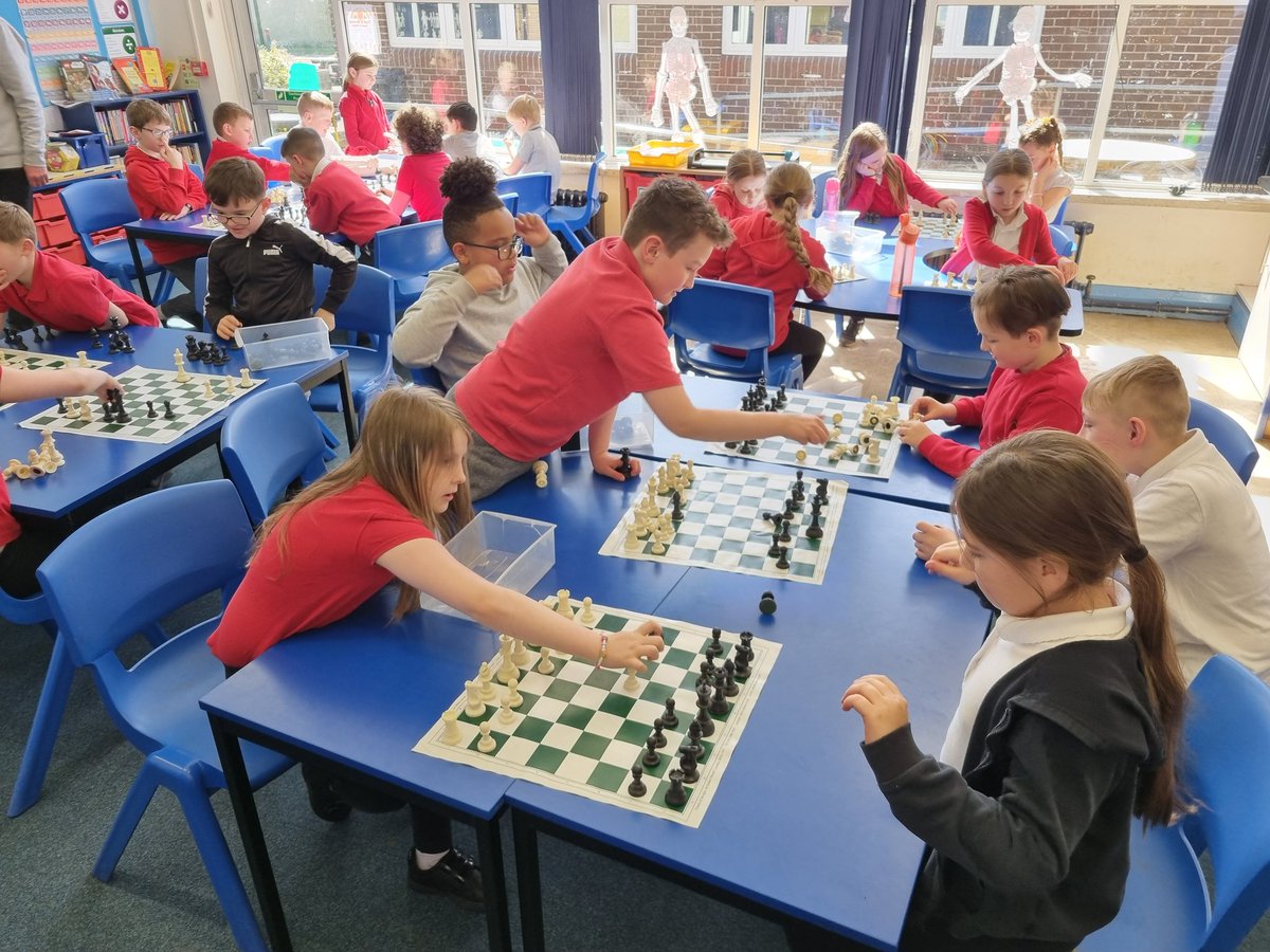 Caedraw Primary Sch (@caedrawprimary) on Twitter photo Learning all about pins with Mr Doddington today! ♟️ <a href="/SteveGeorge100/">Steve & George</a> #year4@caedraw #year4smashedit Learning all about pins with Mr Doddington today! ♟️ <a href="/SteveGeorge100/">Steve & George</a> #year4@caedraw #year4smashedit