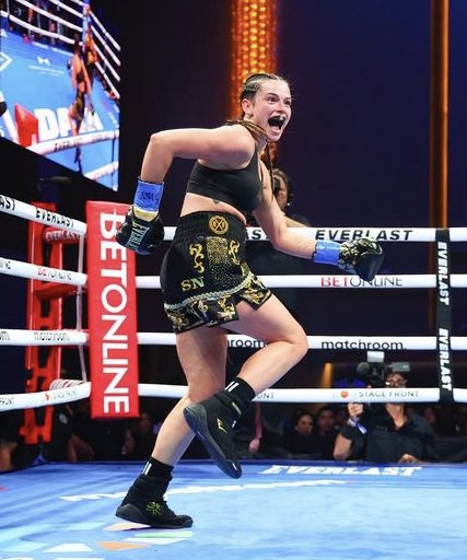 🤯 P4P-stars, Katie Taylor and Amanda Serrano, landed more power punches in round five of their 2022 clash than Skye Nicolson/Sarah Mahfoud landed in their entire 10-round fight.