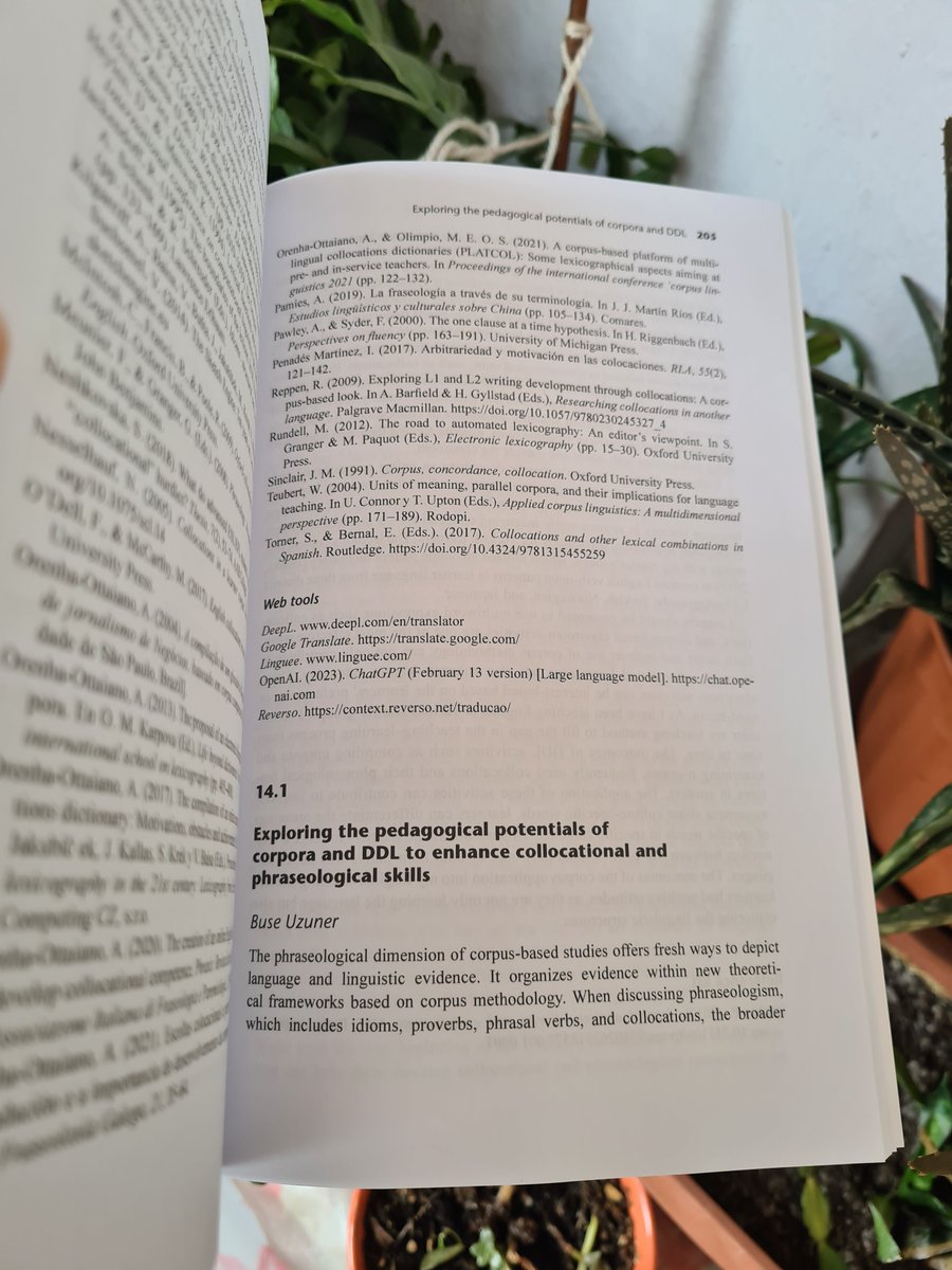 buseuznr's tweet photo. My copy has just arrived 🎉 So happy to be a part of the book 🎊 many thanks to @DrCrosthwaite and @routledgebooks https://t.co/BWl6nxPGTl