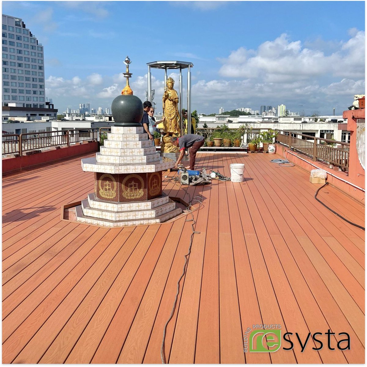 resystaproducts's tweet image. Throwback to our Temple Decking project in Malaysia. ✨✨✨

#Resysta #deckingMaterial #ResystaBuildingProducts #VersatileMaterial #InteriorDesign #ExteriorDesign #FlooringSolution #WallFinish #CeilingMaterial #Durability #Aesthetics #BeautifulHome #SustainableMaterial #fyp