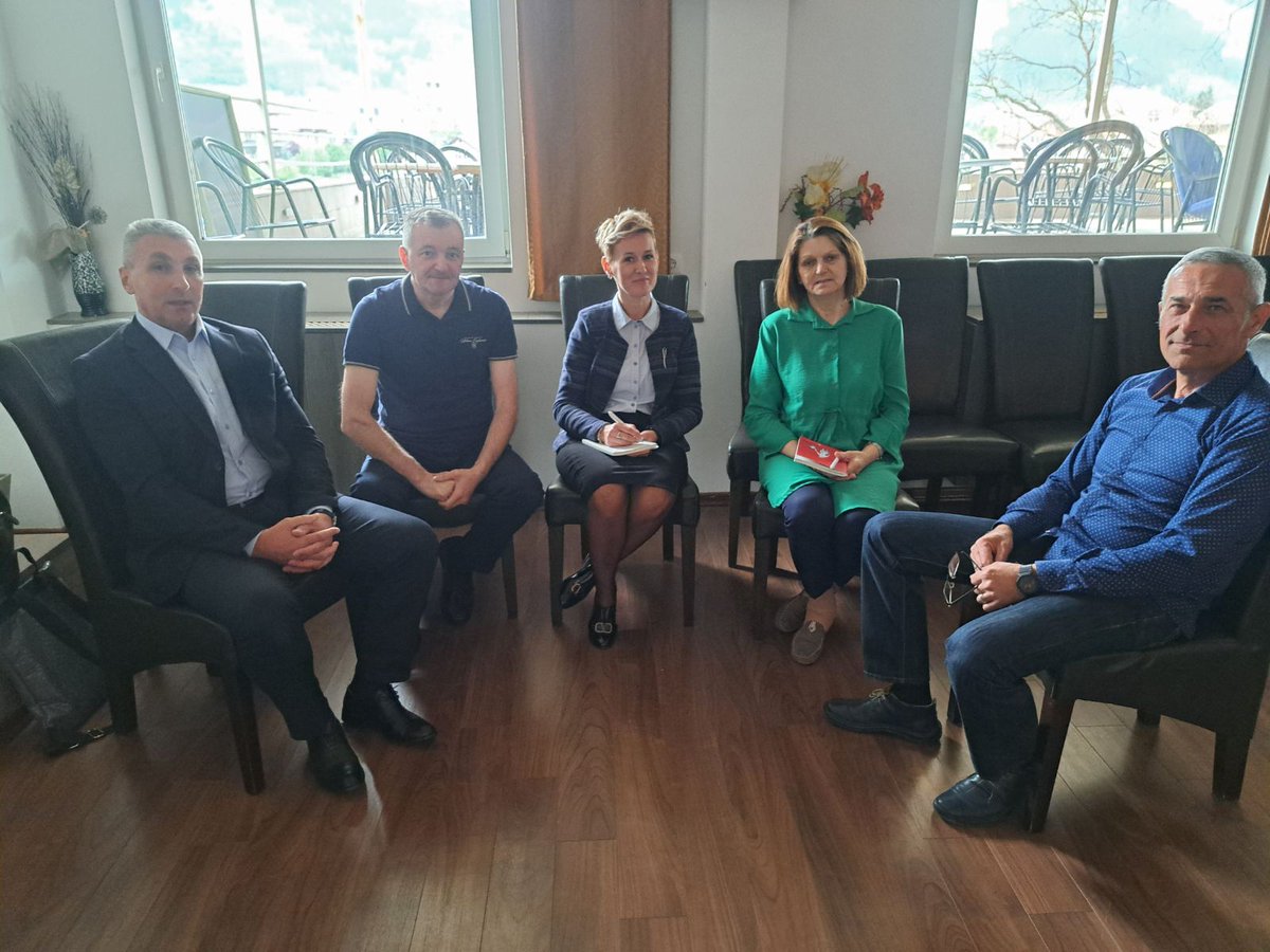 Save the Children NWB tweet media