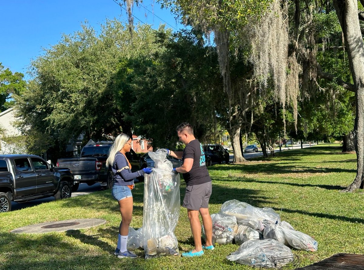PureTPA's tweet photo. Thank you!! 🩵

We had a blast this weekend with everyone who attended our cleanup, and we want to give an even bigger thank you to our #EarthDay Partner, Stantec! ❤️

Check out those smiling faces! 👇 https://t.co/q8NM5Qgp34