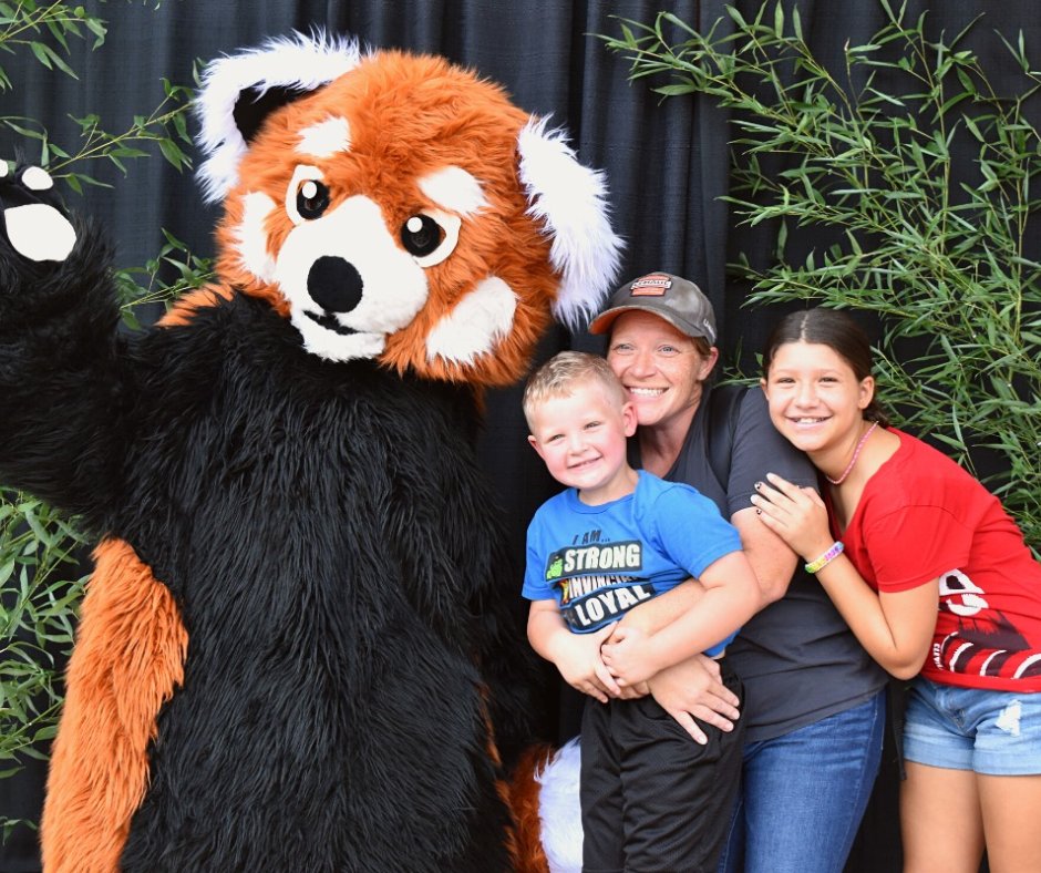 Let's give a round of "paws" to this month's featured underwriter, <a href="/AkronZoo/">Akron Zoo</a>. 🐾

Thanks to their generous support, we can bring quality programming and education to families everywhere. 

For more information on the Zoo's events and experiences, visit akronzoo.org.