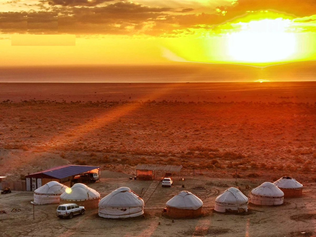 🤩 'Olimjon is a very professional, competent guide with a big knowledge about the region - not only he knows the history well but he also told us many fun facts and shared interesting data about each place we visited on our tour.' #aralsea Host Olimjon: indyguide.com/host/olimjon