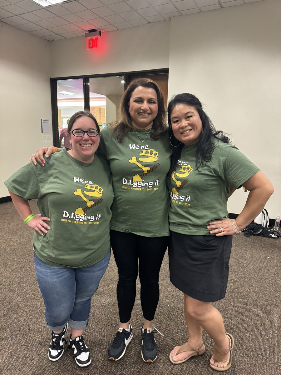 TISDTCES's tweet photo. Our Super 7 DI Team rocked their talents at the STATE level this weekend! We are so proud of them and their awesome sponsors! https://t.co/ULiGVdBMwi