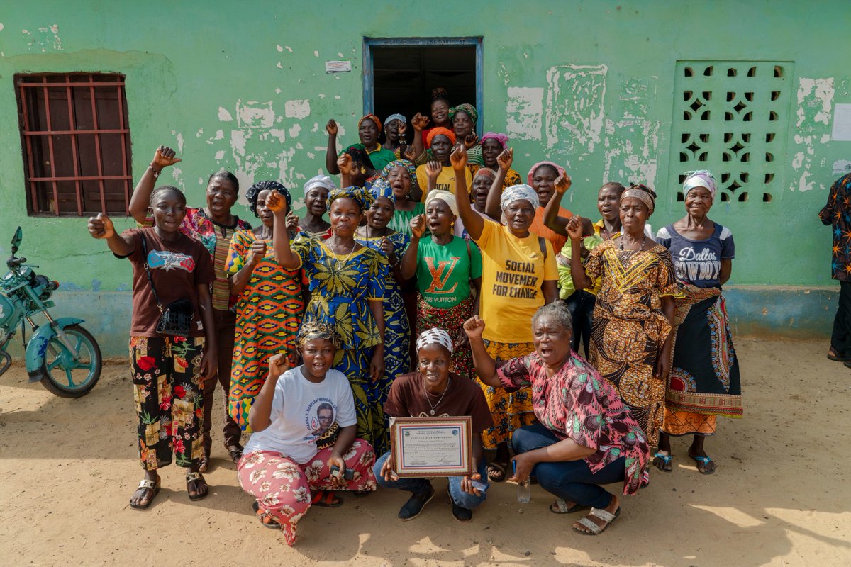 Around the world, women are the backbone of agriculture. Ensuring women's equal access to land strengthens entire communities for generations to come. Invest in #WomensLandRights! #S4HL