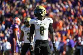 After a great talk with @Coachsax72 I'm excited to announce that l've received an 🅾️ffer from Wofford University Football @WatsonShawn1 @CoachWatson_24 @Wofford_FB @Williston_FTBL #AGTG