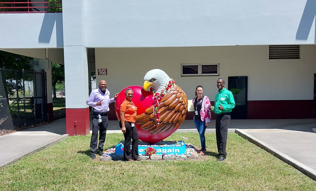 Our High School Voter Registration Drive is in full swing! Pictured left to right are Charles Anderson, Ingrid Oliphant, Mrs. Dawn Tavares (Social Science Teacher), and Noel Ryan at the Garden Memorial at Stoneman Douglas High School. #HSVRD #BrowardVotes