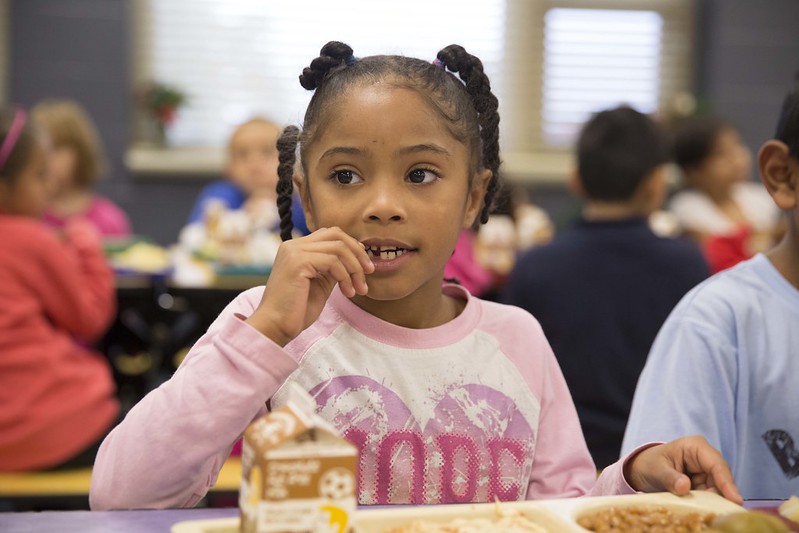 USDA_FNA's tweet photo. The Community Eligibility Provision (CEP) is a simplified meal service option that allows schools to provide meals at no cost to all students without requiring families to apply for free and reduced-price meals. Learn more about CEP https://t.co/gRyIyLMBiO https://t.co/dsFzzi68MC
