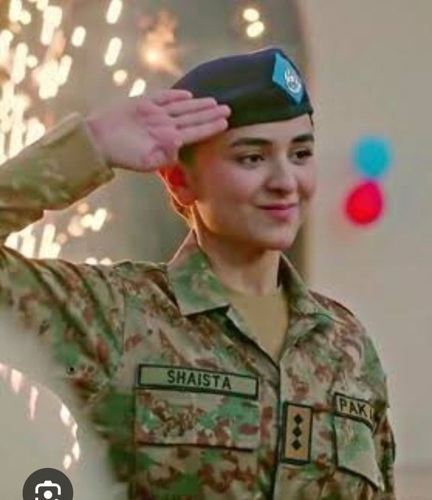 Since I'm late to the party, n u guys have already quoted Meerab, Mahjabeen, Hayat,Hajra,etc therefore  I chose Shaista Khanzada .She was a treat to watch as pakhtoon girl ♥️
#YumnaZaidi