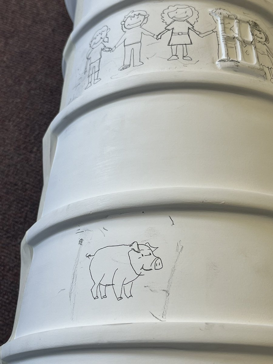 laura77jay's tweet photo. @HamblePrimary The lighthouse project is in full swing &amp; is almost finished. This project is part of the Light The South  fundraising effort for Southampton Children’s Hospitals. Please donate if you can-search for Hamble Primary  Light the South #LighttheSouth
#WildinArt https://t.co/RZU9JCpRYd