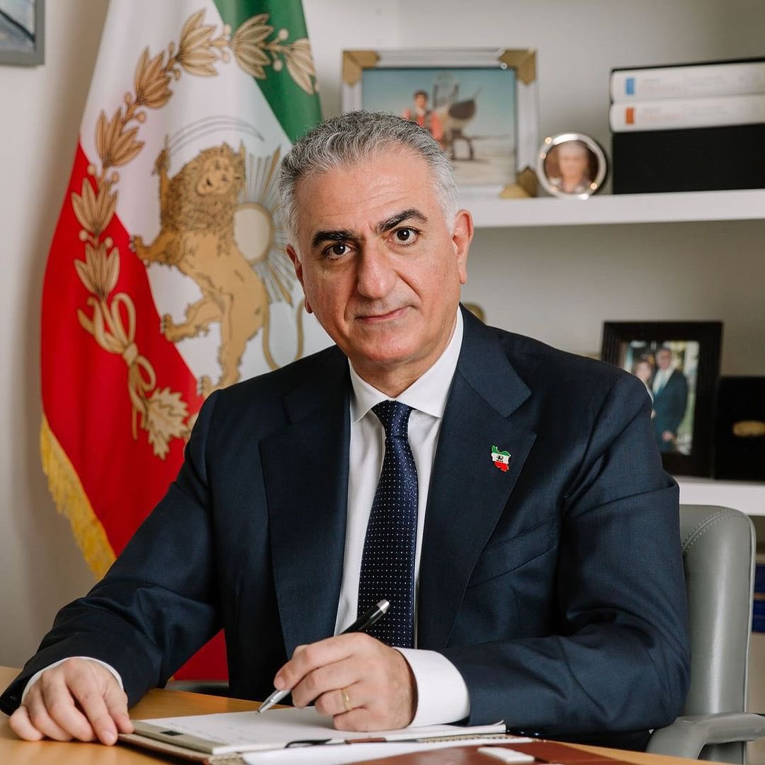 To: World Leaders,
@PahlaviReza is recognized as the primary representative of the majority seeking change in Iran. He stands as the principal alternative for leadership in the ongoing #IranRevolution. We urge international leaders to initiate dialogue with H.I.M Reza Pahlavi.
