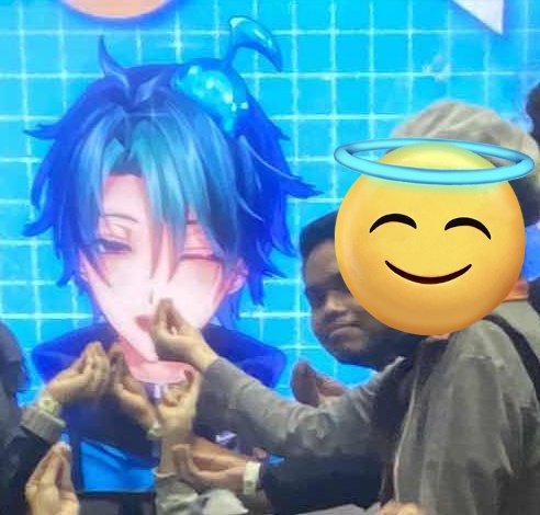 cutepotatoubi's tweet photo. Happy birthday to my first 推し🩵💧 I still missing u even though I know wouldn't see u again. I like you at first glance. I still have the standee of u in my room, I wouldn't forget u forever💧
#riongallery https://t.co/FKGPXYpF9G