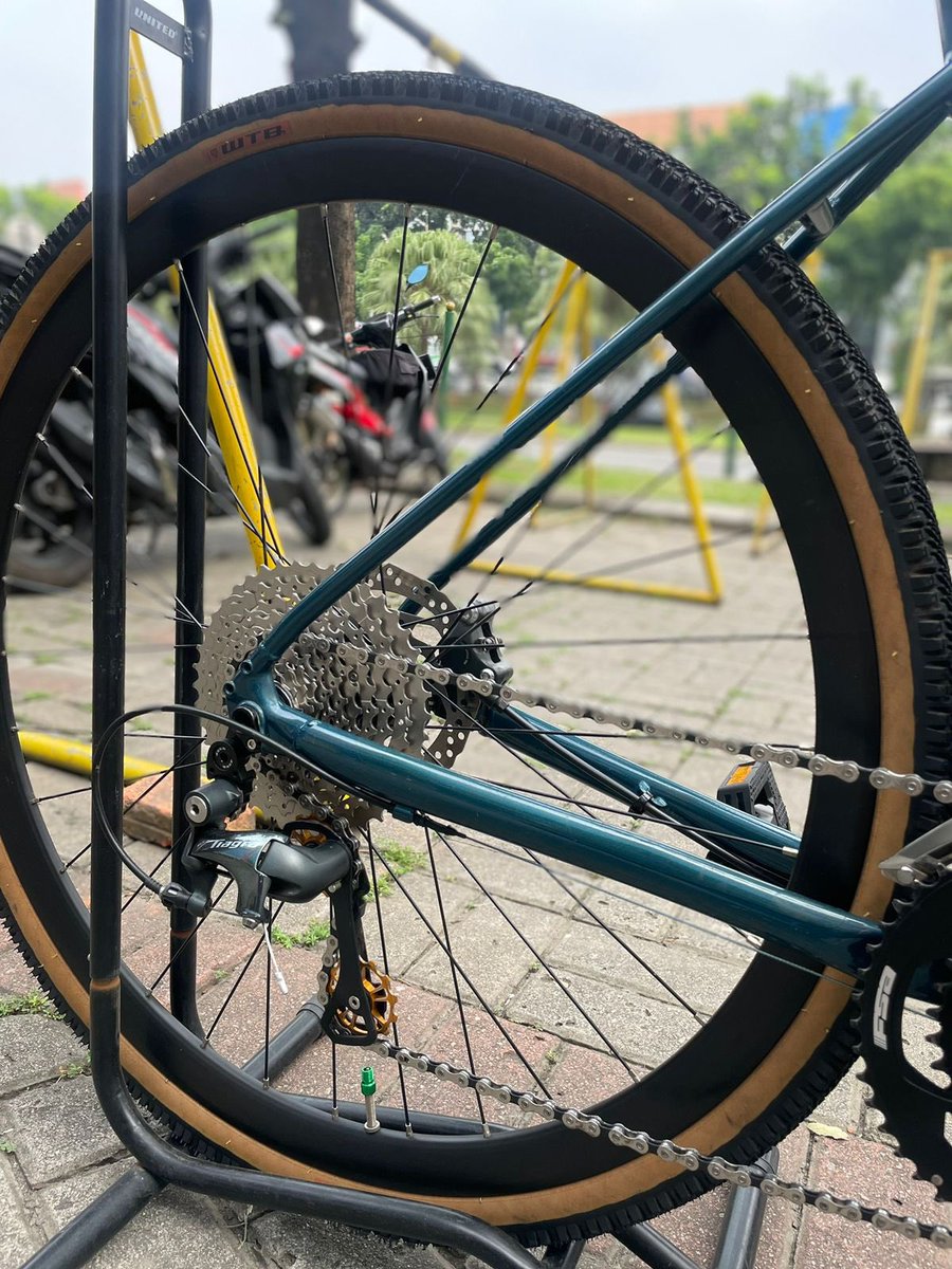 Don4tinut's tweet photo. Wa:085693029736
Lok bintaro
#fnfjb #frbjb #rbjb #jualbeli #sepeda #marinbikes https://t.co/gHh8qdRWCc