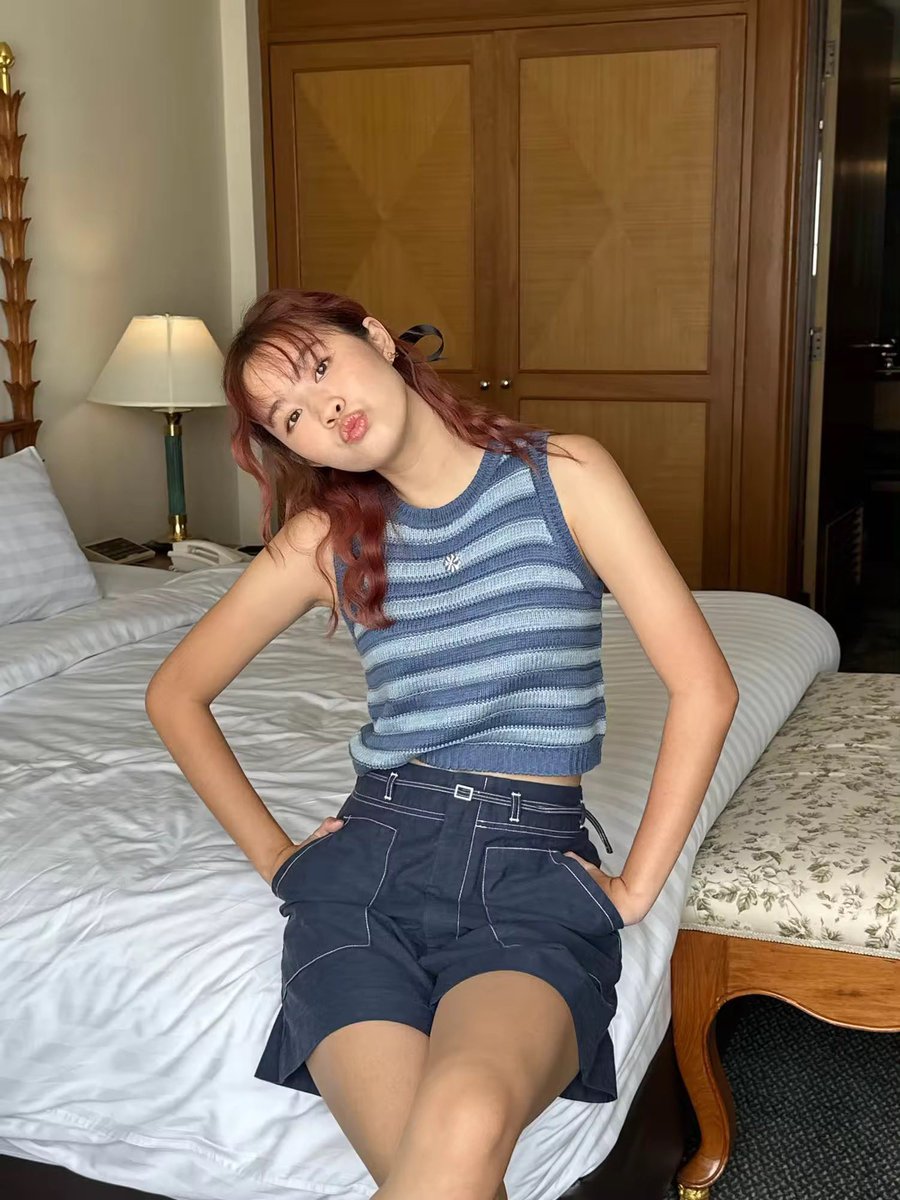 wonderpages's tweet photo. รวม tank แบรนด์ไทยที่จริงใจรีวิวปัง ทรงสวย ดีเทลปัก ผ้า rib/ knitted มีติดตู้ไว้ยังไงก็ได้ใส่ในเมืองไทยเมืองร้อนสี่ฤดู คัดมา 4 แบรนด์ให้แล้วค่าา✨
• urban apparels - 1985 tank
• bnkbrands - y2k01 
• Keeps design - dual maison vertical tank
• Pocketwood - roll tank top https://t.co/02122ZDEW1