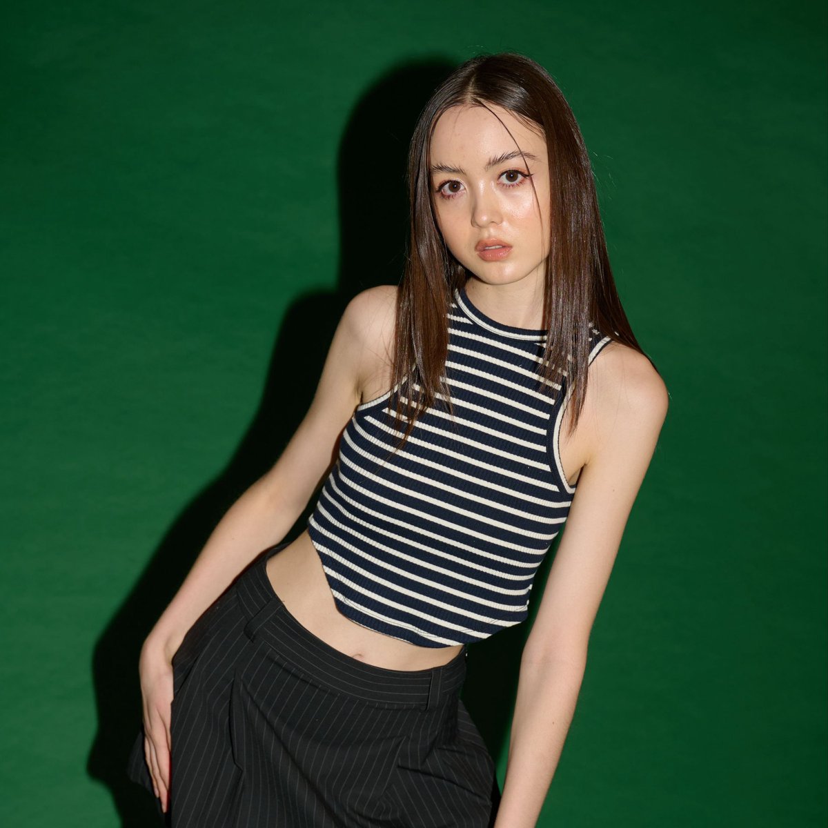 wonderpages's tweet photo. รวม tank แบรนด์ไทยที่จริงใจรีวิวปัง ทรงสวย ดีเทลปัก ผ้า rib/ knitted มีติดตู้ไว้ยังไงก็ได้ใส่ในเมืองไทยเมืองร้อนสี่ฤดู คัดมา 4 แบรนด์ให้แล้วค่าา✨
• urban apparels - 1985 tank
• bnkbrands - y2k01 
• Keeps design - dual maison vertical tank
• Pocketwood - roll tank top https://t.co/02122ZDEW1