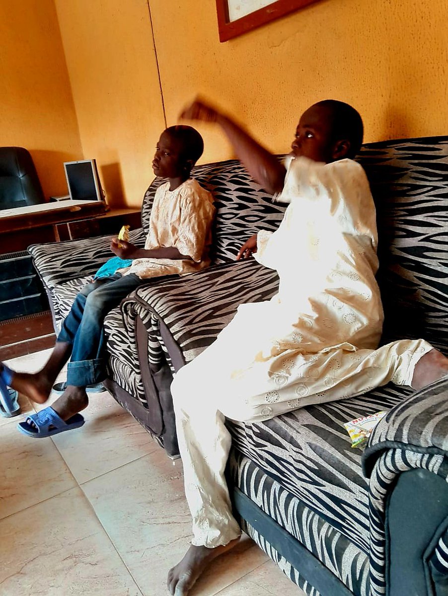 primemaven_'s tweet photo. When we  @techntrenchees started our first digital literacy training for the underserved at Dopemu, Lagos. We had no sustainability program, and also faced with limited resources and volunteers.

But because of the passion we had, we continued further. At some point we had to teach them tech in our local dialect (Yoruba). 

Our experience was quite dramatic because of their background, but we were happy we did the little we could.

Amongst the beneficiaries, we have a fresher in Lasu presently studying Computer science.

The best is yet to come....
Every Child deserves an opportunity!

#TECH4ALL #TechIntheSlum #TNTCA #SDGs2030