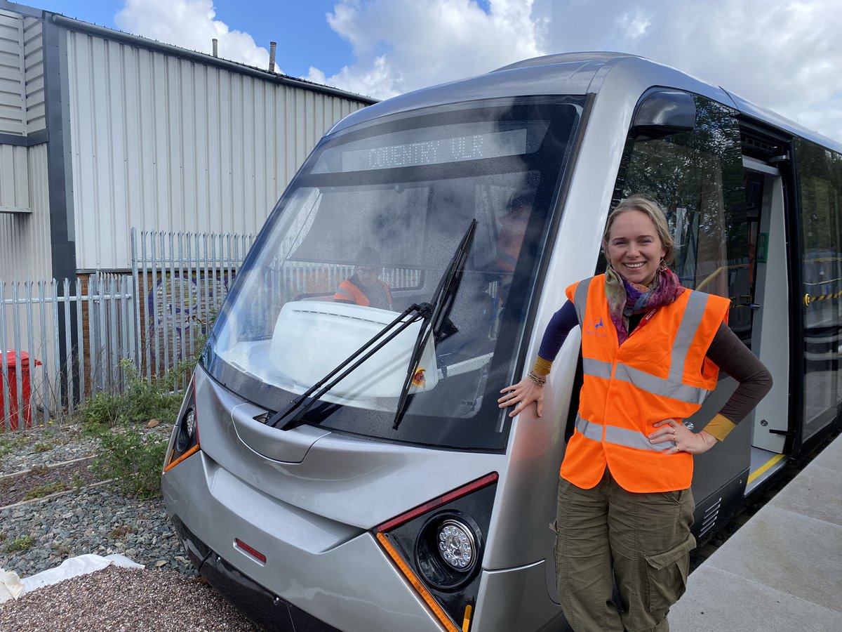 🚆Rail geek klaxon! Coventry is developing a new light tram, the CVLR. Read on to see a photo of me driving one of them (my kids are v jealous) and hear about my visit to their innovation centre and why I think it’s so cool. (1/12)