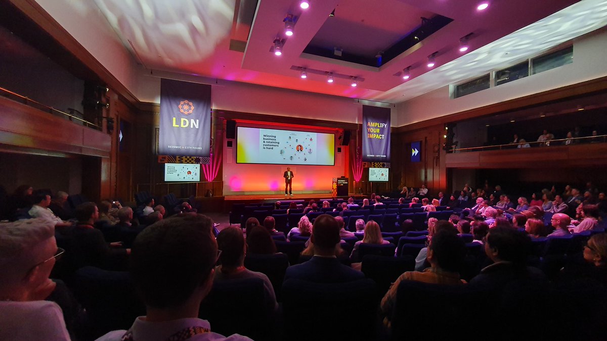 pdwhelloworld's tweet image. Sales is hard, retaining Customers is hard. The good news is its easier to control the chaos if you have a system that is centrally managing, governing, personalising, tracking buyer engagement and revenue performance of your content.  #SeismicCityTours #SalesEnablement #Seismic