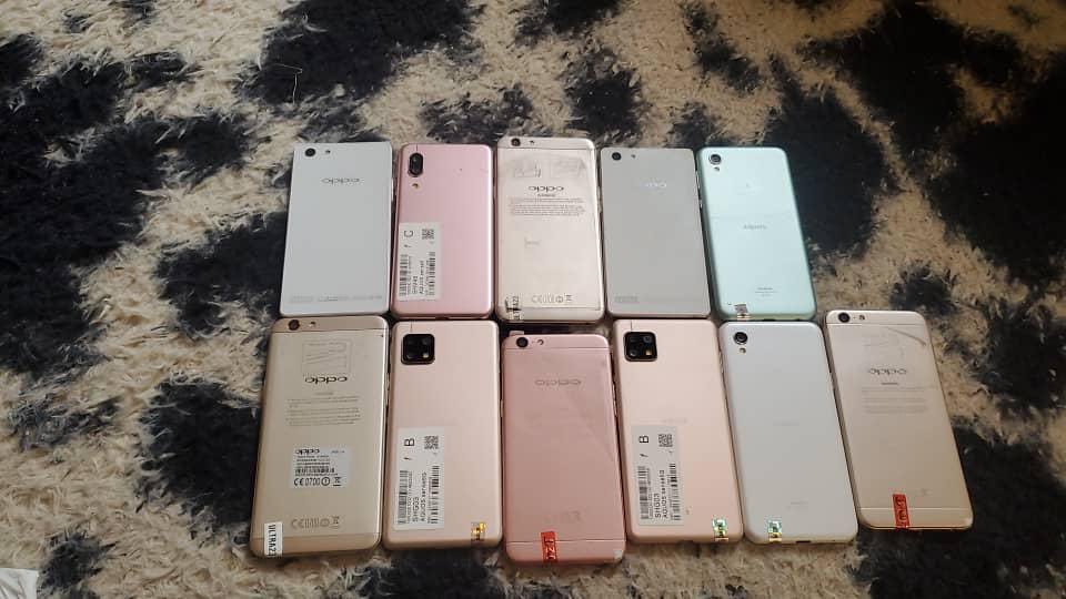 JezaGadgets's tweet photo. Selling low budget 📌📌 https://t.co/DOu1ffEuV7