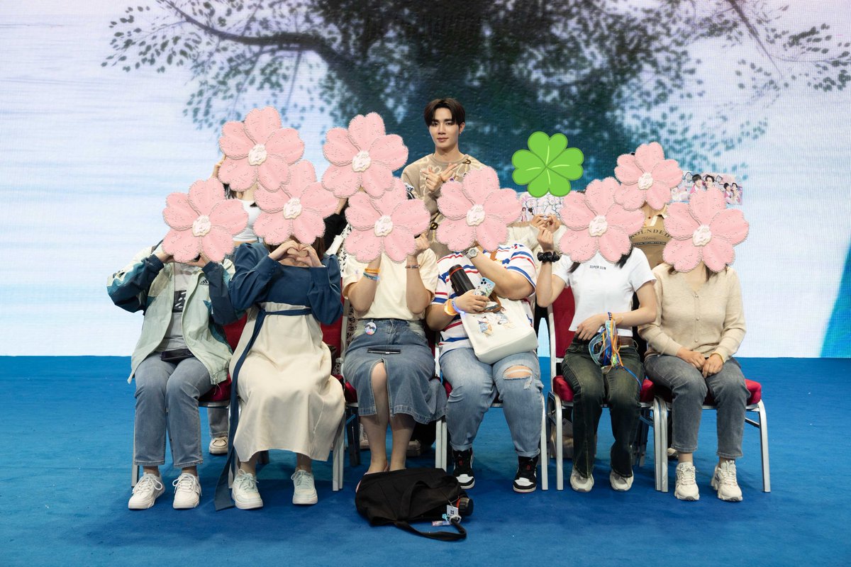 yyylinya's tweet photo. 我俯首感谢所有星球的相助，
让我与你相遇❣️

#ZeeNuNew https://t.co/wR62OqlS55