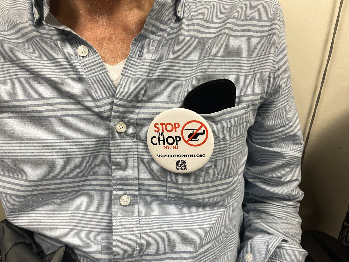 NEW: city council - in a tiny but packed hearing room — hearing from New Yorkers angry about #helicopter noise — those who want a quieter city wearing buttons that say “stop the chop” #NBC4NY