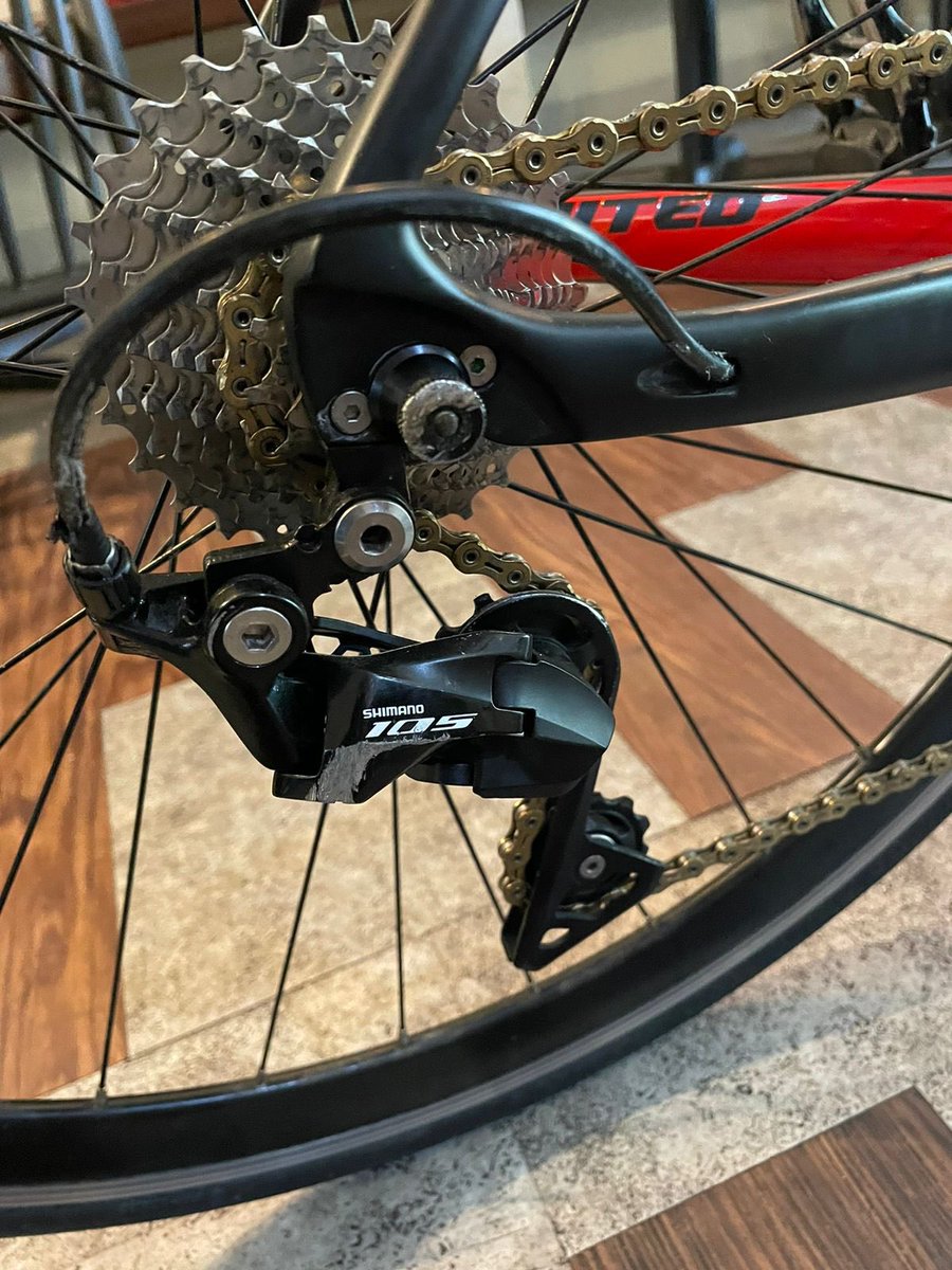 Don4tinut's tweet photo. Wts united stygma size 44 
fullbike aja jangan dipretelin
8 juta aja jangan dinego, udah murah banget
Wa:085693029836
Lok bintaro
#fnfjb #frbjb #rbjb #jualbeli #sepeda #unitedstygma https://t.co/caXwfvgqKX