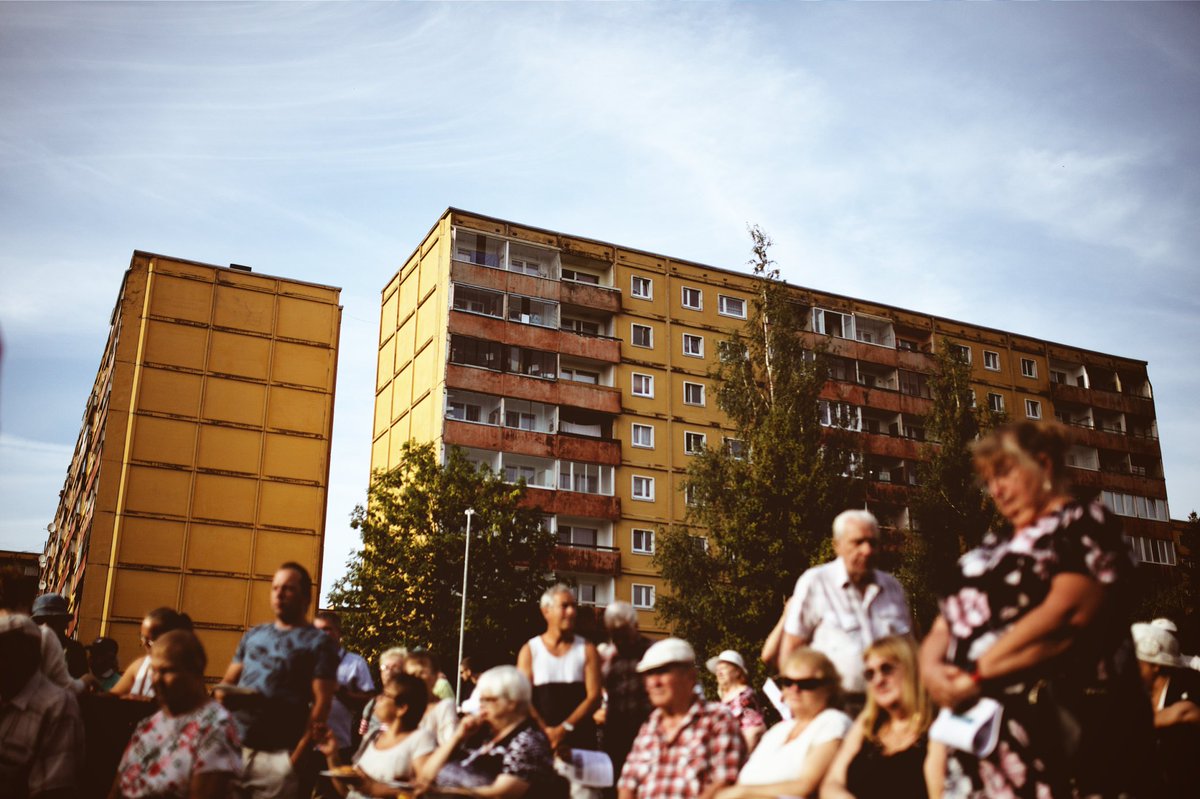 📊👥 Insights from the recent survey in Annelinn's Mõisavahe-Kaunase-Nõlvaku area are in! 
key findings:
🏠80% of participants homeowners, 69% being women 👩‍🦰
🌟 50% willing to engage space planning.
📖Read full article: lnkd.in/e6FrGdaC

#CommunitySurvey #oPENLab #Tartu