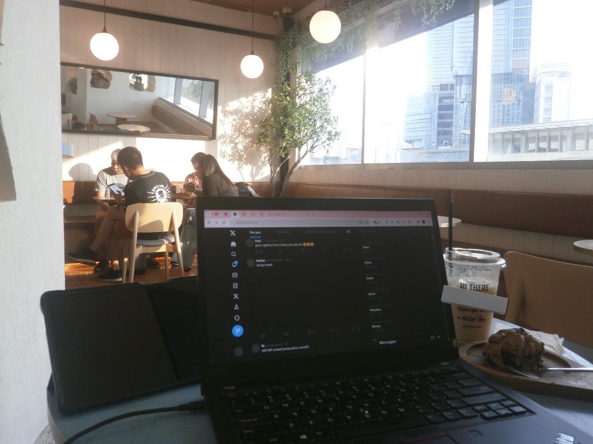 ceCe ✶ #1312 tweet media