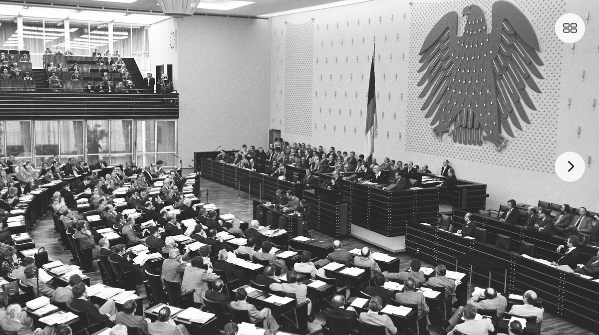 Grad mal nachgeschaut wie der Bundestag so aussah, der fand, dass Schwangerschaftsabbruch als Straftatbestand ein guter „Kompromiss“ sei. 463 Männer und 33 Frauen.