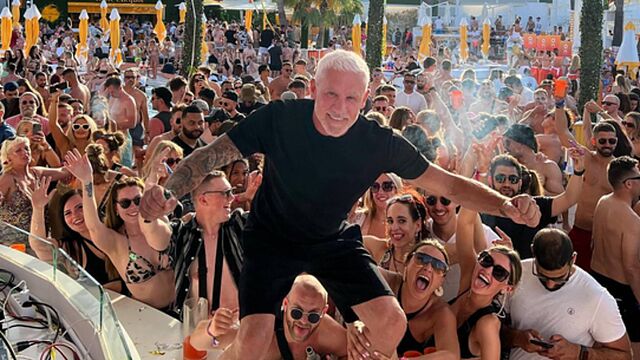 In his book Gay Shame, @OldRoberts953 asks how heterosexuals would like it if they were described as SMWTH+ (straight men and women, trans and heterocurious) and their culture was reduced to the soft-porn show at Wayne Lineker's O Beach. It's a question that was long overdue 🤣