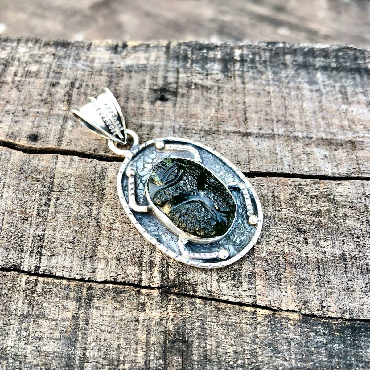 Excited to share big size #scarab #moldavite #silver #pendant in my #etsy shop
etsy.me/49JGXAJ
#shopnow #beetle #moldavitecarving #scarabbeetle #handcarved #czech #green #meteorite #starborn #outerspace #mothersdaygift #freeshipping #sale #discount #offers #art #Wisdom