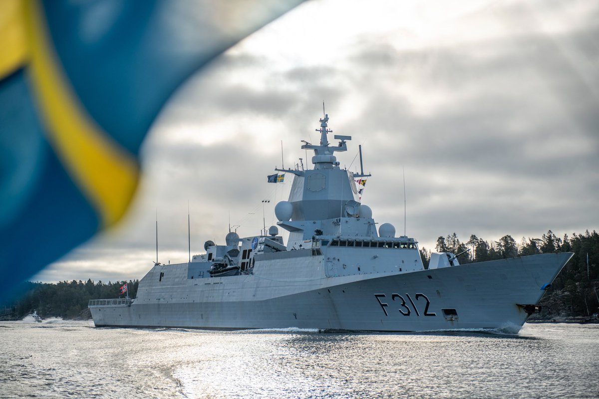 As a full member of the @NATO Alliance, #Sweden🇸🇪 is committed to enhancing the security & stability of the Baltic Sea region and beyond, especially in the maritime domain.
Learn more from @NATO_MARCOM: mc.nato.int/media-centre/n…
#WeAreNATO
#StrongerTogether 🤝@SwedenNato