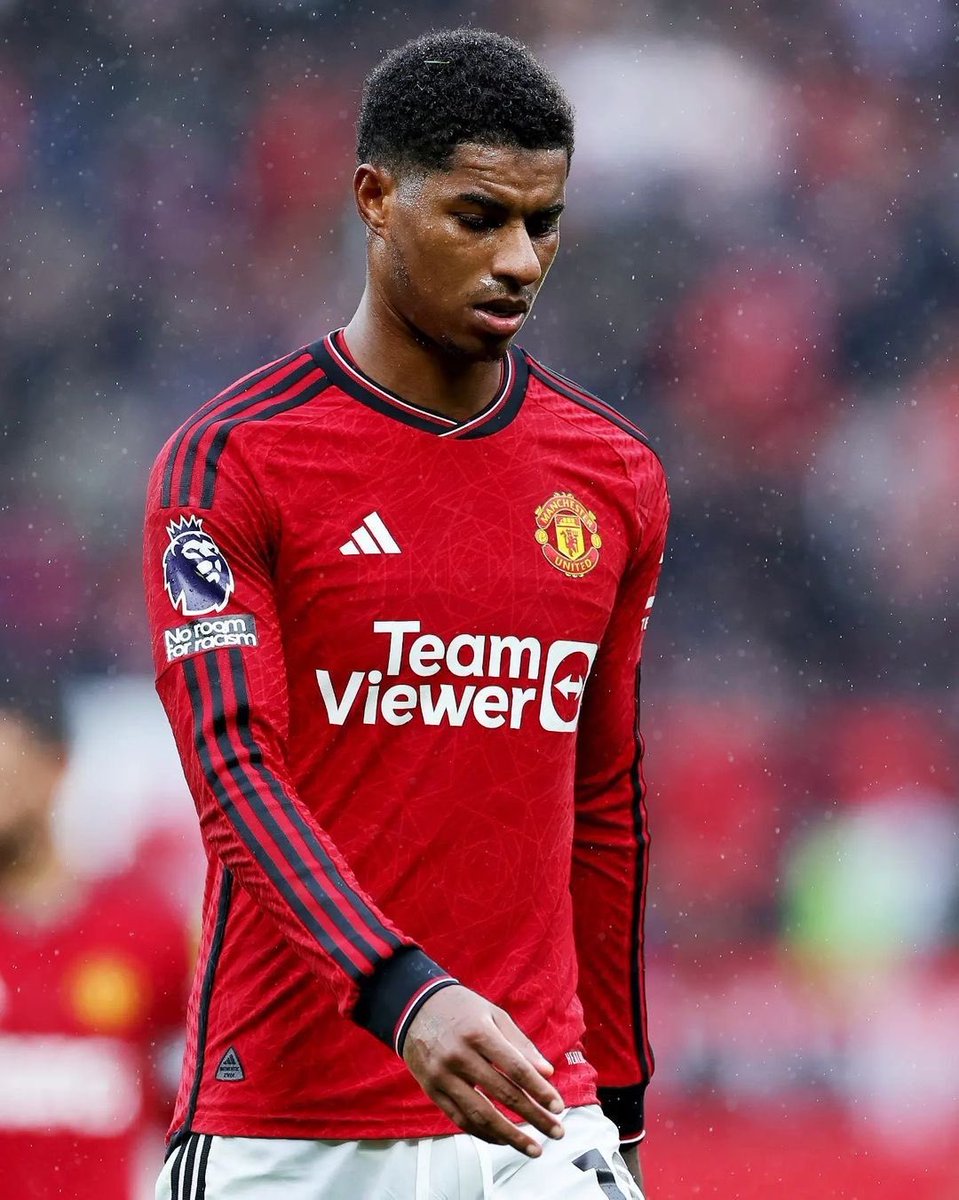 sun4united's tweet photo. 🗣️ جارث كروكس:  راشفورد سيكون أفضل لاعب في العالم إذا كان لديه شهية وموقف برونو فرنانديز تجاه اللعبة...

يجب أن يفعل لمانشستر ما يفعله كيليان مبابي مع باريس الآن ولكن بطريقة ما يبدو أنه فقد قلب المعركة...

🚨هل هذا تقييم عادل لراشفورد أم أن جاريث كروكس زودها حبتين⁉️ https://t.co/aKphWYnkuH