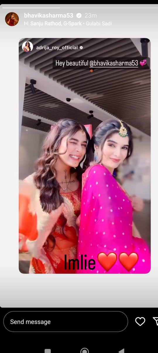 Uff pretty cuties! 💅😍

#Imlie #GHKKPM 
#BhavikaSharma #AdrijaRoy 
#RamnavmiSpecial 
#GhumHaiKisikeyPyaarMeiin