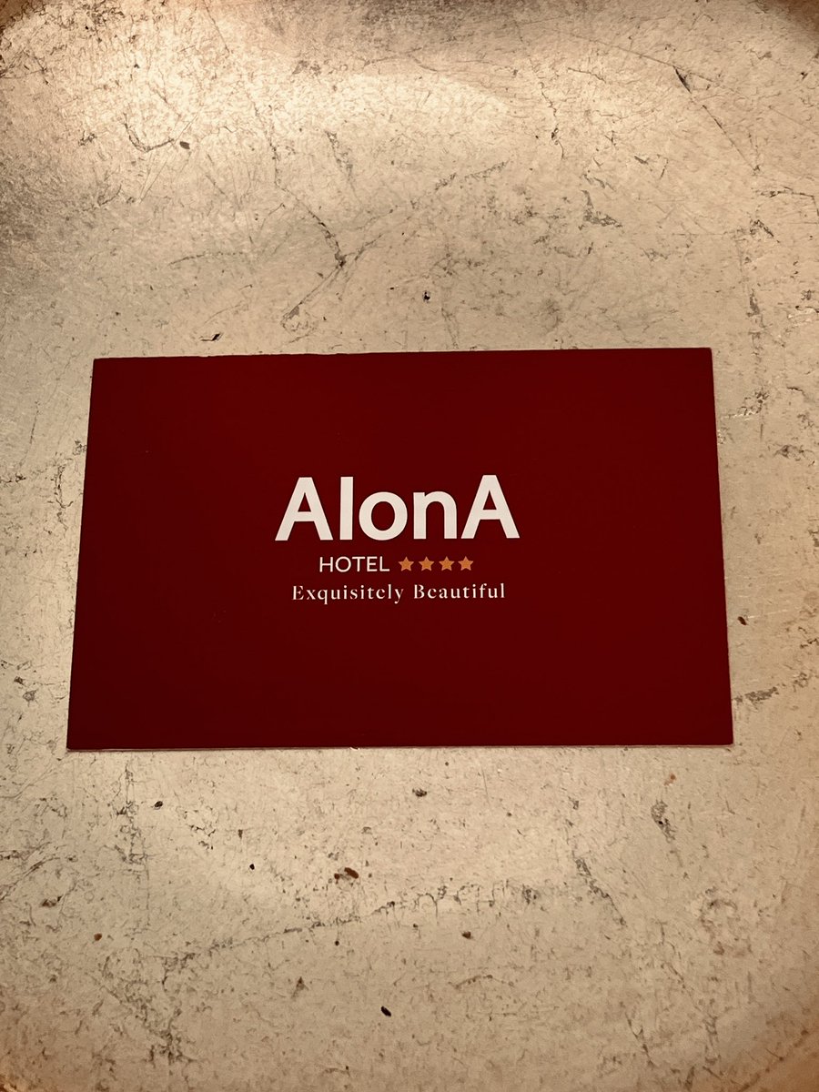 ActsDeadly's tweet photo. We are excited to to announce that we will soon be performing at the AlonA Hotel in Strathclyde Country Park. The hotel is a fantastic venue to experience one of our Murder Mysteries and It promises to be a truly unique experience #murdermystery https://t.co/GalhijxCAc
