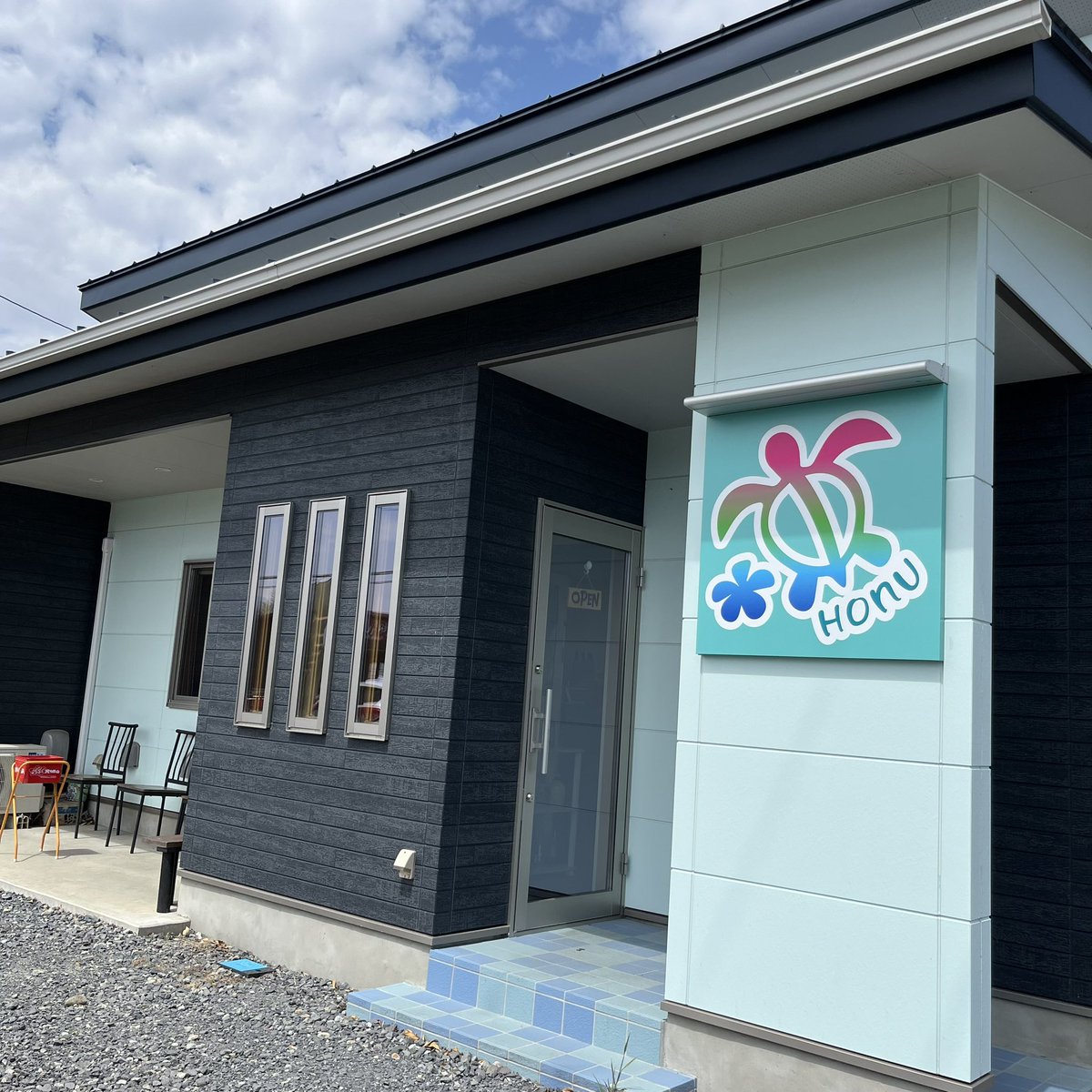KATOMASA20's tweet photo. おさかな食堂 Honuでランチして来た🍽
自分は焼き魚定食 極を注文しました😄
とろほっけ、赤魚、鯖の干物＋刺身や帆立浜焼き
凄く美味しかったです😋
ランチのあとは、おしらじの滝に移動🚗
滝の���は少なかったけど、水面は綺麗で癒されました✨
 #ランチ
 #ランチ好きと繋がりたい
 #ドライブ
 #癒し https://t.co/MClgisx6sL