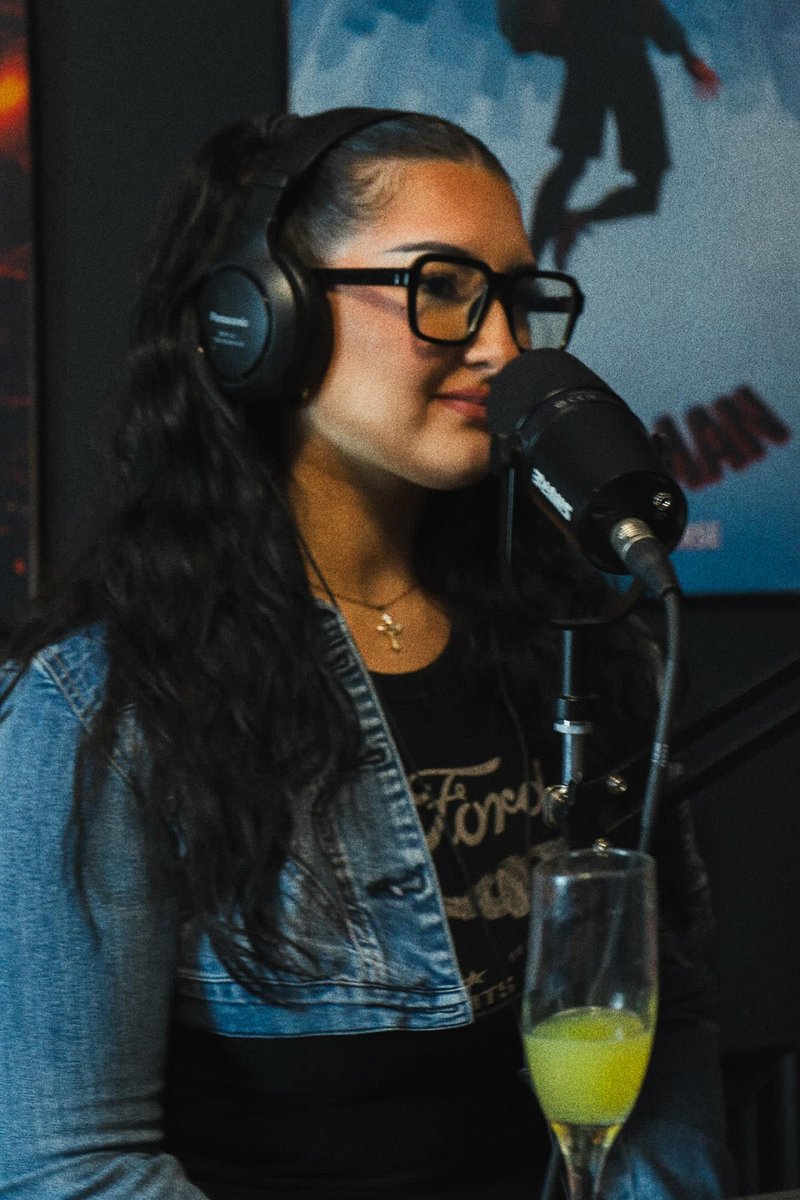 Lets Talk :) 🎙️
I had SO much fun on this podcast! 🥂
Thankyou so much @goodtimepodcast2023 for bringing me on! Big shoutout <a href="/hali2x/">haliberry</a> for coming on with me! 

Secret projects? Mom life? Mens pickup lines? Spongebob? 😂 Dont miss this podcast dropping soon!⚠️

•
#goodtimespodcast
