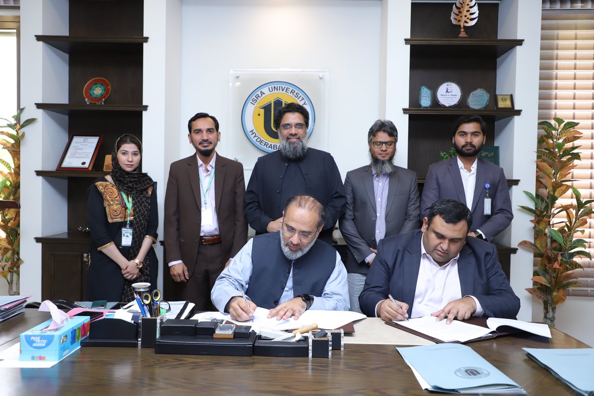 IU_Org's tweet photo. Memorandum of Understanding (MoU) between Isra University and LMKT https://t.co/QTfdwmW1HY