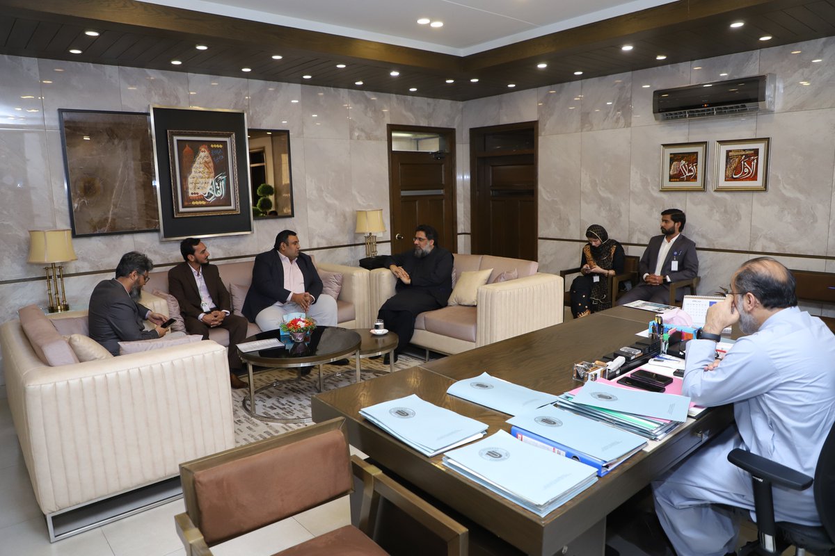 IU_Org's tweet photo. Memorandum of Understanding (MoU) between Isra University and LMKT https://t.co/QTfdwmW1HY