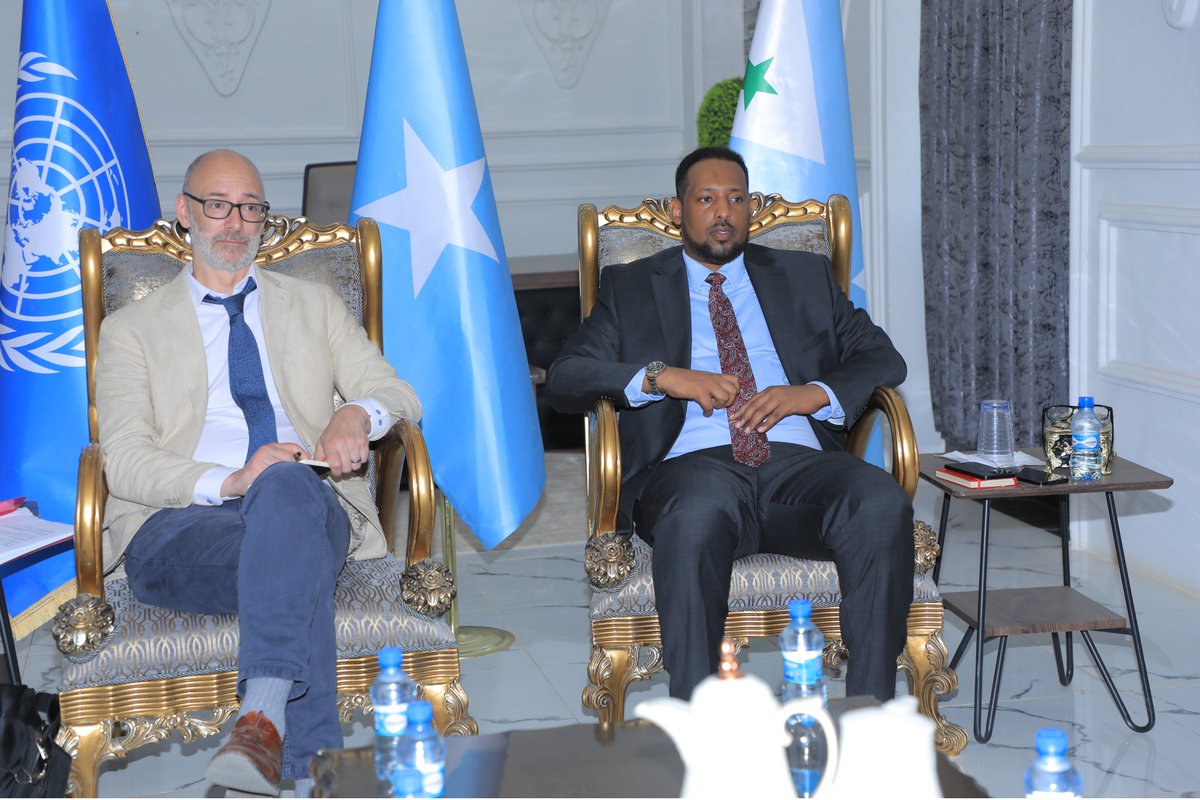 1/2
Deputy SRSG, @GConway_UN, met #Galmudug Vice President, @VP_AliEId, in #Dhusamareb to discuss a whole-of-government approach & meaningful IDP consultations in shaping sustainable solutions to Internal Displacement in #Somalia.