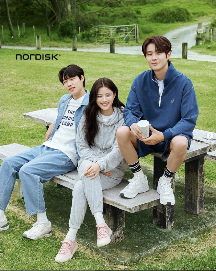 @kvillage_official 
NORDISK Hej! Nordisk

Nordic nature wearing a feel -

With actor #RyuJunYeol ,#KimYouJung , and 
#ChoiWoosik 

24SS TVCF REVEALED ✨
K right now. Meet me at the VILLAGE.

instagram.com/p/C4Z0WMQxD_O/…