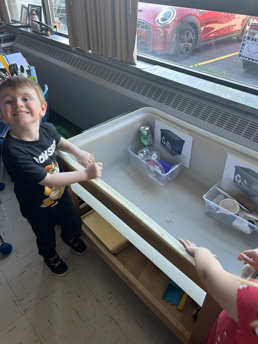 Celebrating our beautiful Earth this week! 🌎🌲🌱