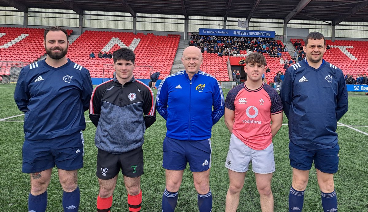 Thanks to @MunsterReferee Stuart Donaldson, John Purcell & Shane McLoughlin for officiating at our @Munsterrugby Mungret Cup Final today in #VirginMediaPark Included are captains Liam Maher 🔴⚫️ & John Hogan 🔵⚪️ #NoRefNoMatch #Cupfinal 🏉